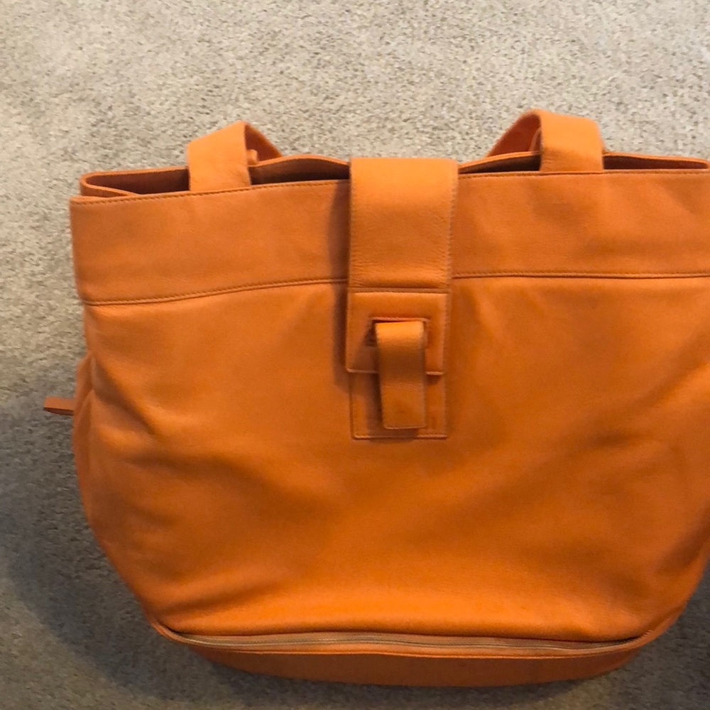 Bodhi computer tote
